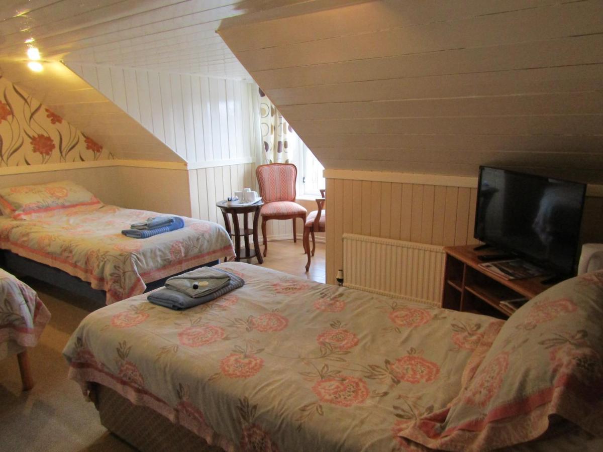Inverbervie The Crown Hotel المظهر الخارجي الصورة