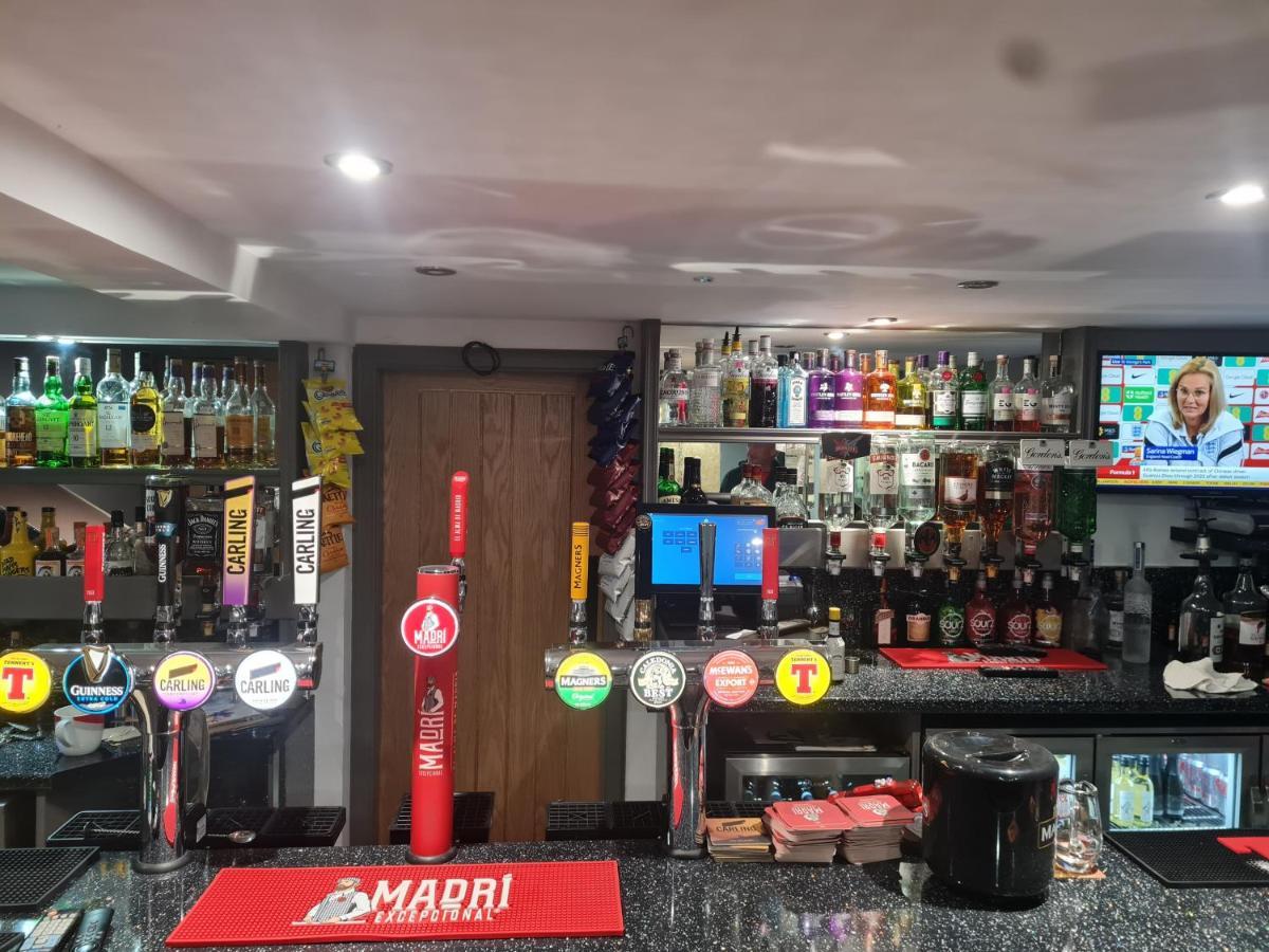 Inverbervie The Crown Hotel المظهر الخارجي الصورة