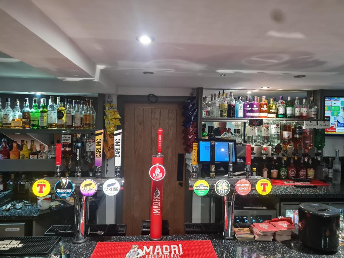 Inverbervie The Crown Hotel المظهر الخارجي الصورة